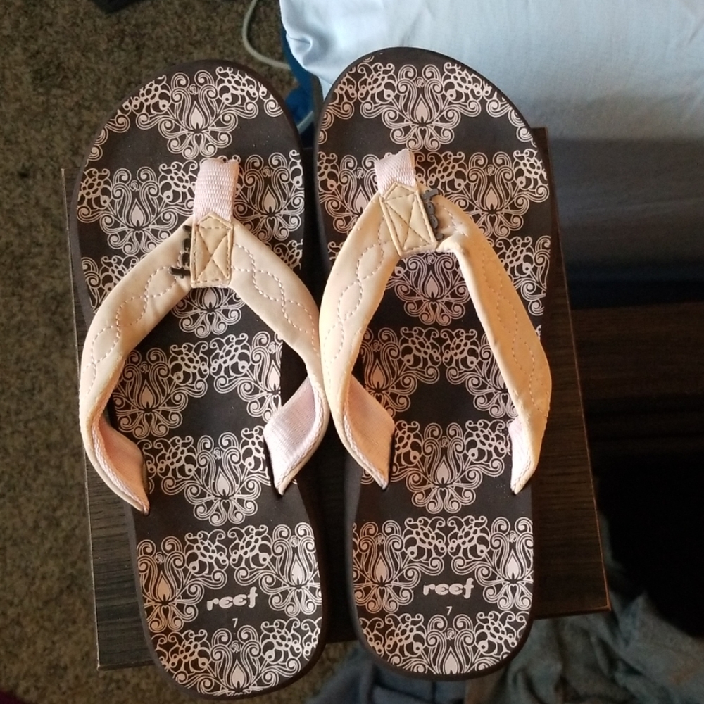 Reef flip-flops
